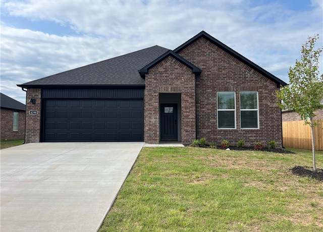 Property at 4299 Florentina Ave, Springdale, AR 72764, 4 beds, 2 baths
