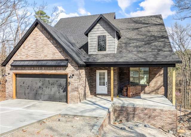 Property at 3 Sens Ln, Bella Vista, AR 72714, 4 beds, 2.5 baths