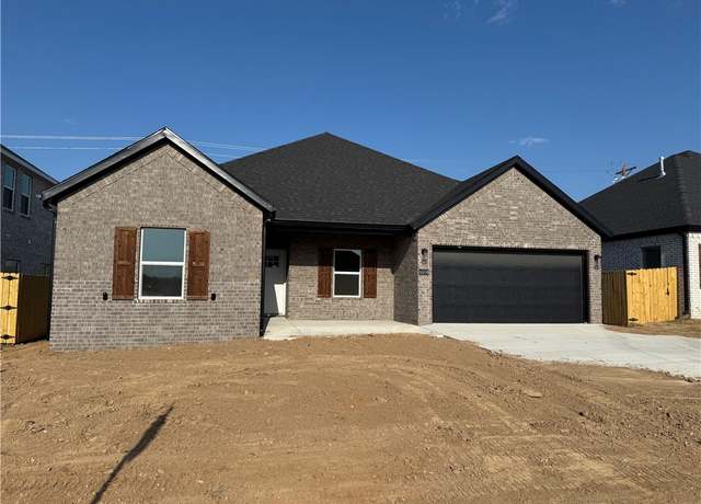 Property at 6604 SW Spindle St, Bentonville, AR 72712, 3 beds, 2 baths