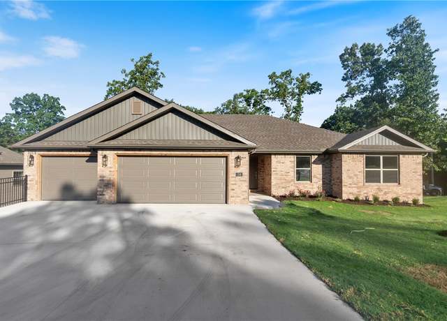 Property at 34 Brierfield Ln, Bella Vista, AR 72714, 4 beds, 2 baths