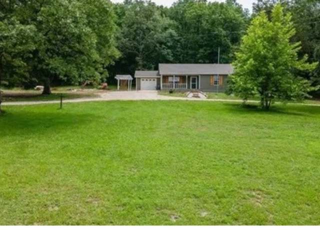 Property at 10042 S Whitehouse Rd, Fayetteville, AR 72701, 3 beds, 2 baths