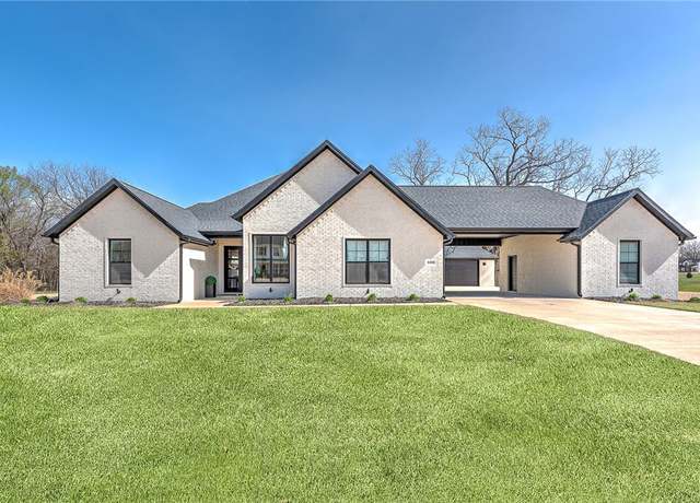Property at 1410 River Point Rd, Fayetteville, AR 72703, 4 beds, 4 baths