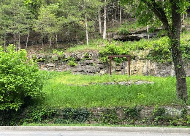 Property at 133 Main St, Eureka Springs, AR 72632