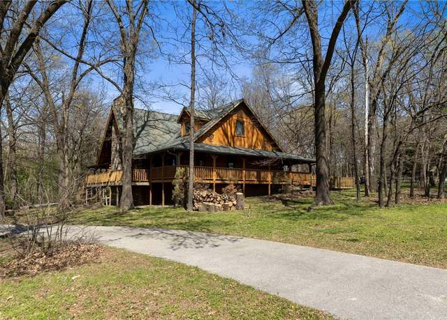 Property at 20507 Highway 303, Springdale, AR 72764, 4 beds, 4 baths