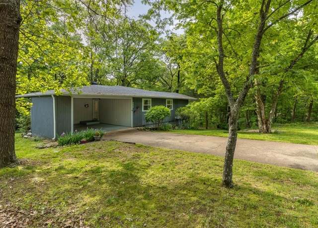 Property at 1 Heath Ln, Bella Vista, AR 72714, 2 beds, 2 baths