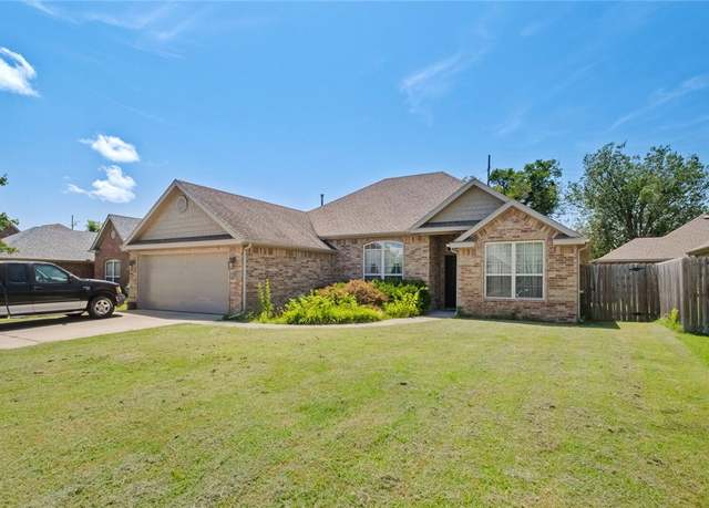 Property at 1202 SW Eventide St, Bentonville, AR 72712, 4 beds, 2 baths