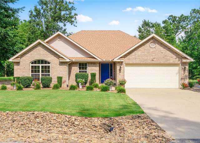 Property at 32 Magrath Cir, Bella Vista, AR 72715, 3 beds, 2 baths