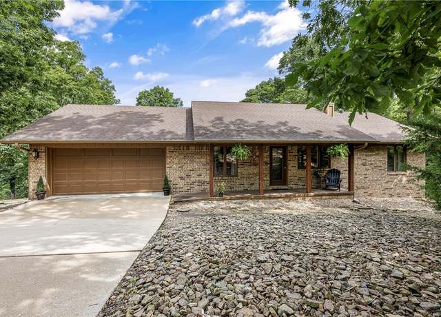 Property at 10 N Marina Cir, Bella Vista, AR 72715, 3 beds, 2.5 baths
