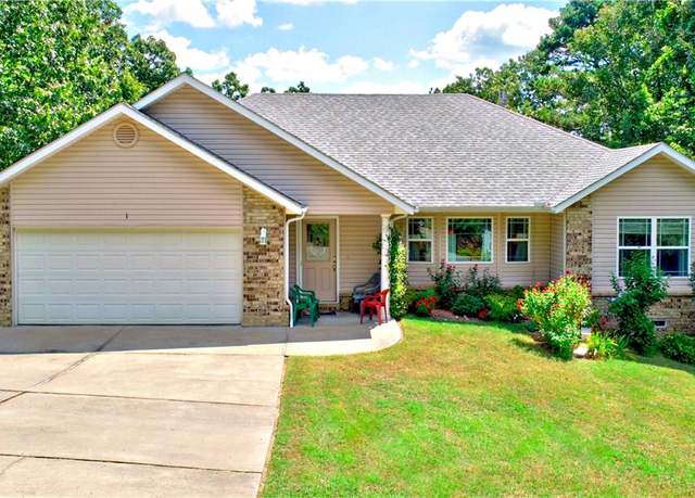 Property at 1 Bacton Ln, Bella Vista, AR 72714, 3 beds, 3 baths