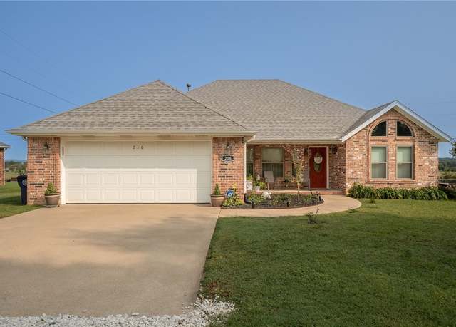 Property at 216 Jenkins Rd, Prairie Grove, AR 72753, 3 beds, 2 baths