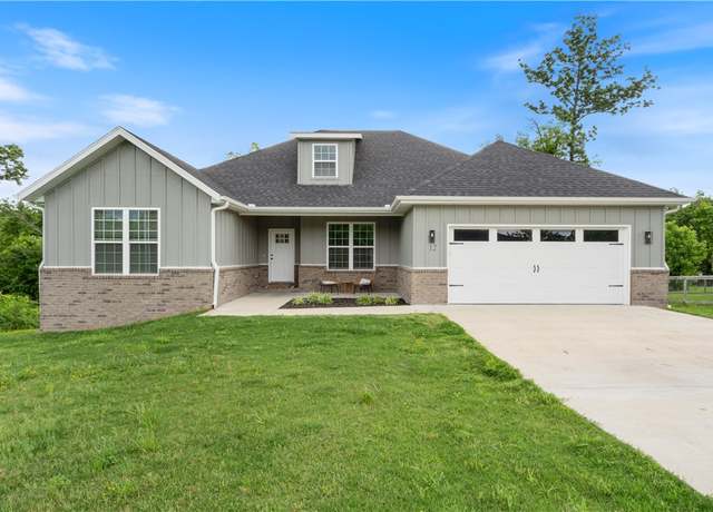 Property at 12 Lockhart Dr, Bella Vista, AR 72715, 3 beds, 2 baths