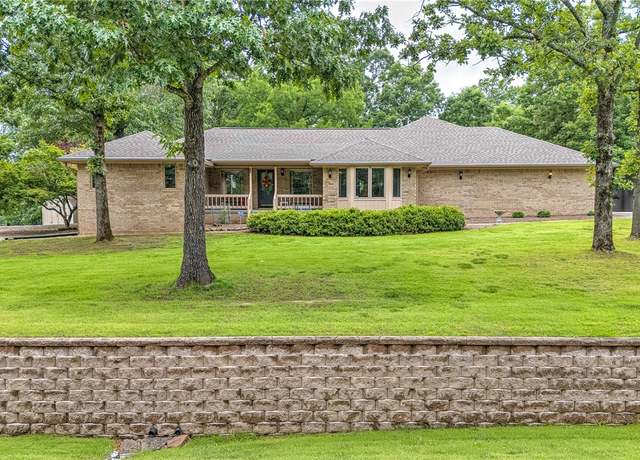 Property at 8553 Stoner Ln, Rogers, AR 72756, 3 beds, 2.5 baths