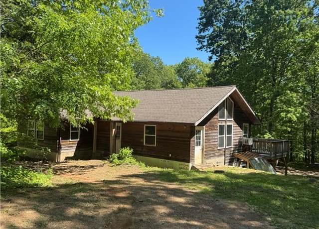 Property at 3992 Madison 5555, Huntsville, AR 72740, 3 beds, 2.5 baths