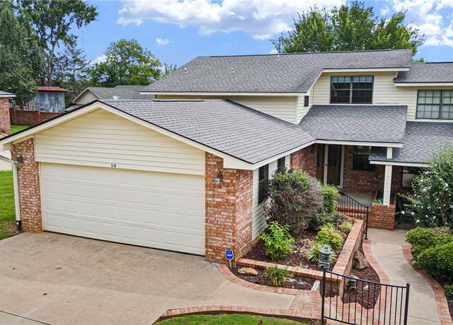 Property at 54 Club Road Vlg, Dover, AR 72837, 3 beds, 2.5 baths