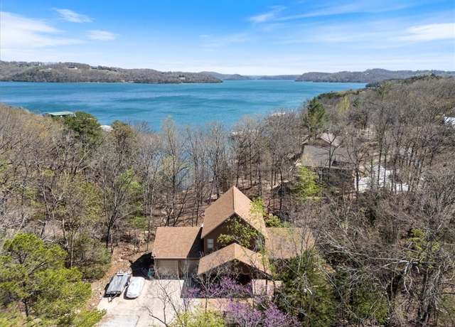 Property at 11680 Gainer Dr, Garfield, AR 72732, 3 beds, 2.5 baths