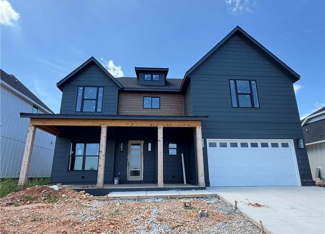 Property at 4114 Erin Dr, Rogers, AR 72758, 4 beds, 3.5 baths