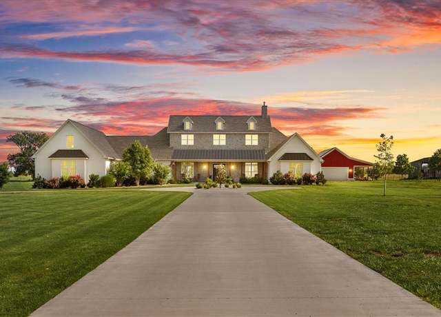 Property at 9826 Philpott Rd, Bentonville, AR 72713, 5 beds, 4.5 baths