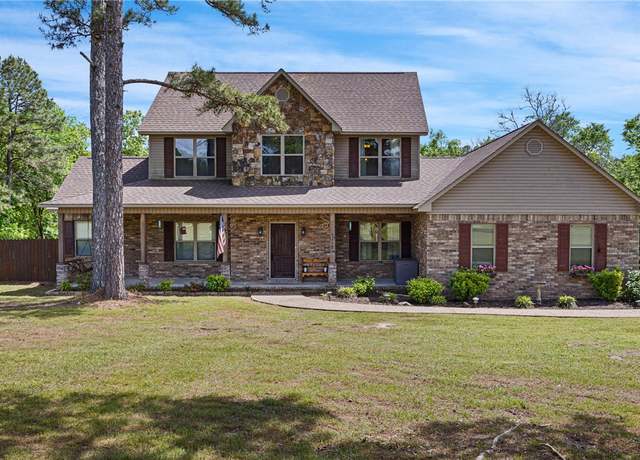 Property at 3138 County Road 4400, Clarksville, AR 72830, 3 beds, 2.5 baths