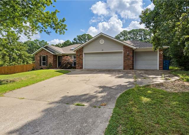 Property at 1 Constance Cir, Bella Vista, AR 72714, 3 beds, 2 baths