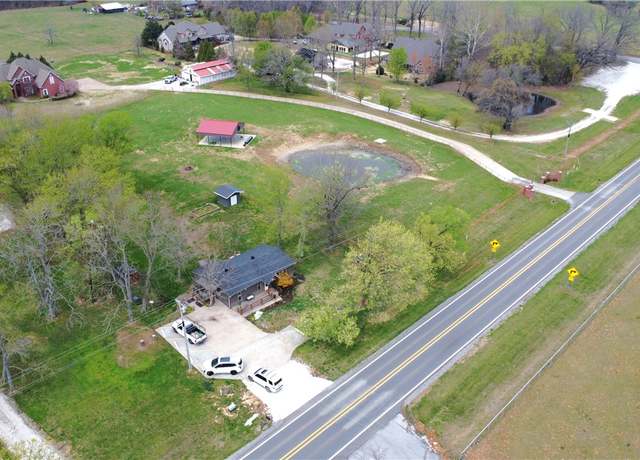 Property at 9936 Highway 72, Bentonville, AR 72712, 3 beds, 1.5 baths
