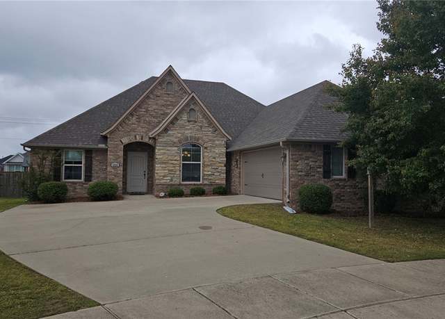 Property at 4500 Marble Cv, Bentonville, AR 72713, 4 beds, 2.5 baths