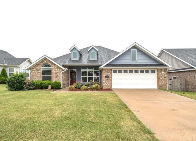 Property at 2308 Brook Ln, Siloam Springs, AR 72761, 4 beds, 2 baths