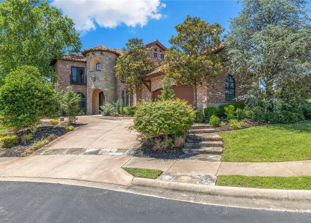 Property at 5434 Bondy Pl, Fayetteville, AR 72704, 4 beds, 3.5 baths