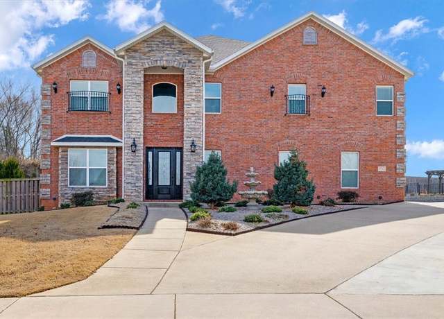 Property at 5713 Dancing Rabbit Dr, Springdale, AR 72762, 5 beds, 4.5 baths