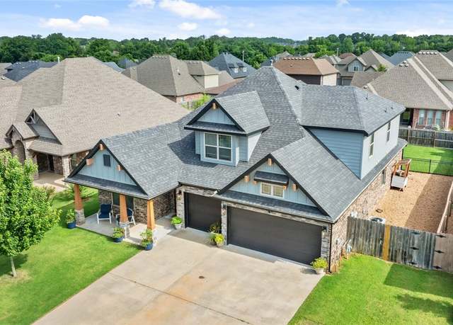 Property at 4204 SW Wheatgrass Blvd, Bentonville, AR 72713, 5 beds, 4 baths