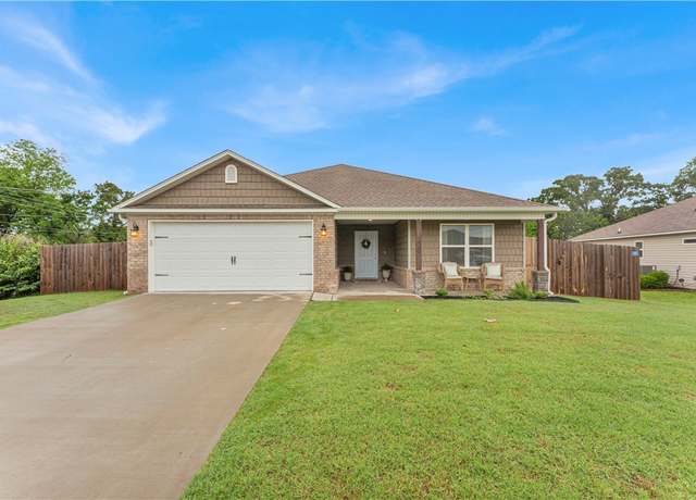 Property at 200 Woodland St, Lowell, AR 72745, 4 beds, 2 baths