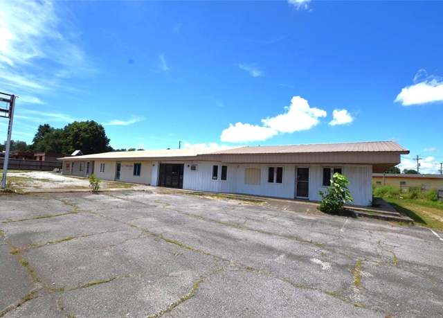 Property at 706 S 2nd St, Stilwell, OK 74960