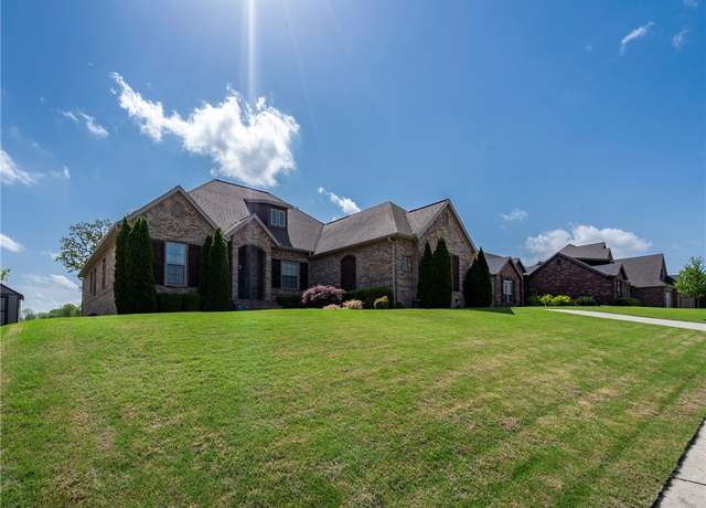 Property at 205 Saint Vincent St, Lowell, AR 72745, 4 beds, 3 baths
