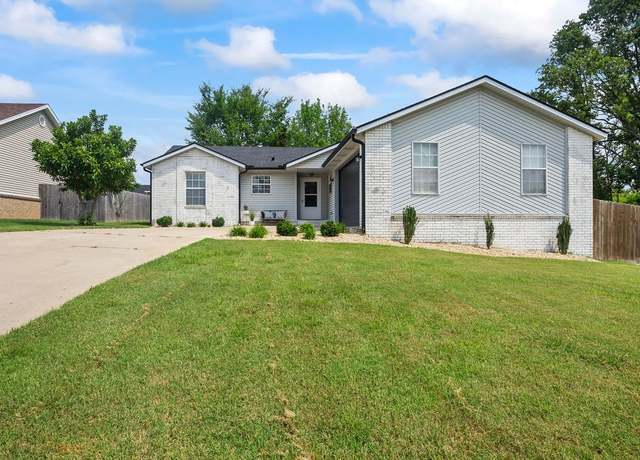 Property at 5 Pintell St, Bentonville, AR 72712, 3 beds, 2 baths