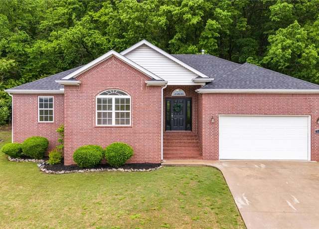 Property at 701 W Thornstone Ave, West Fork, AR 72774, 3 beds, 2 baths