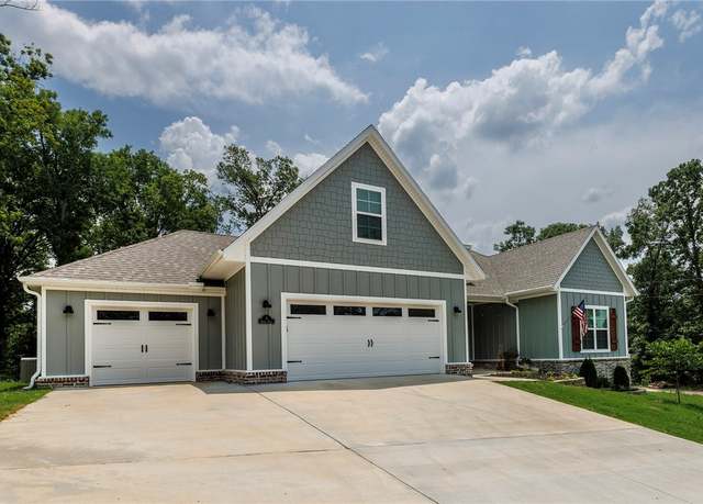 Property at 5 Kendal Dr, Bella Vista, AR 72714, 5 beds, 3 baths