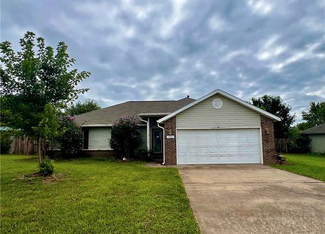 Property at 113 N Bailey St, Lowell, AR 72745, 3 beds, 2 baths