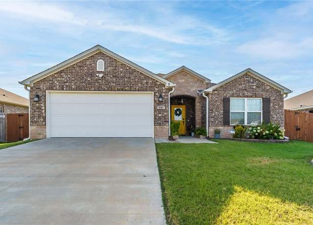 Property at 6702 SW Chalkstone Rd, Bentonville, AR 72713, 4 beds, 2 baths