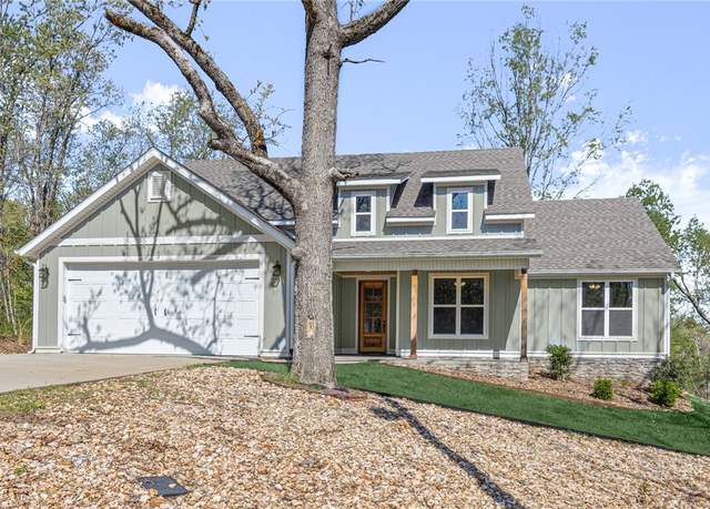 Property at 13 Renfrew Ln, Bella Vista, AR 72715, 3 beds, 2 baths