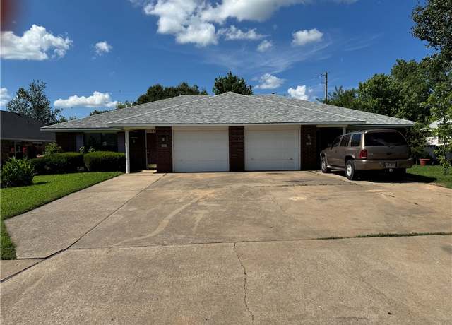 Property at 2888 Adrian Ave, Springdale, AR 72764, 2 beds, 2 baths
