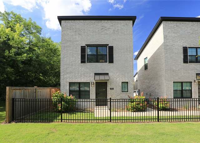 Property at 1572 Cato Springs Rd, Fayetteville, AR 72701, 2 beds, 1.5 baths