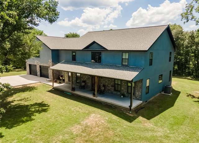 Property at Undisclosed address, Neosho, MO 64850, 5 beds, 3.5 baths