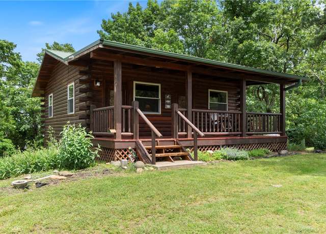 Property at 805 County Road 309, Eureka Springs, AR 72632, 3 beds, 1.5 baths