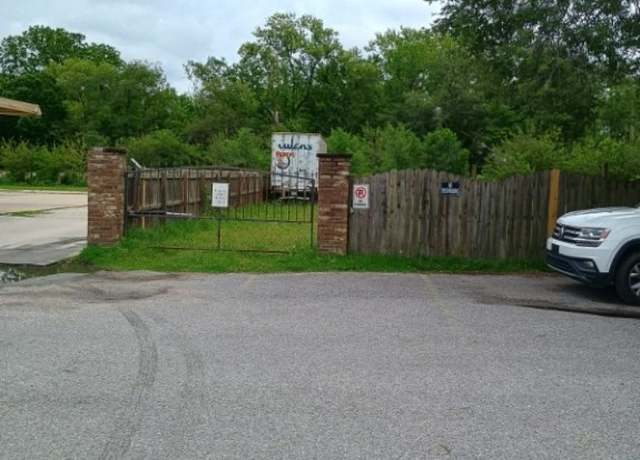 Property at Holcomb St, Springdale, AR 72764