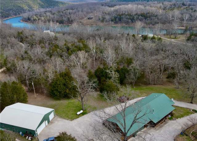 Property at 590 County Road 214, Eureka Springs, AR 72631, 7 beds, 6 baths
