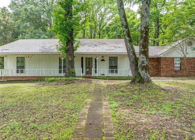 Property at 319 Belle Ave, Alma, AR 72921, 3 beds, 2 baths