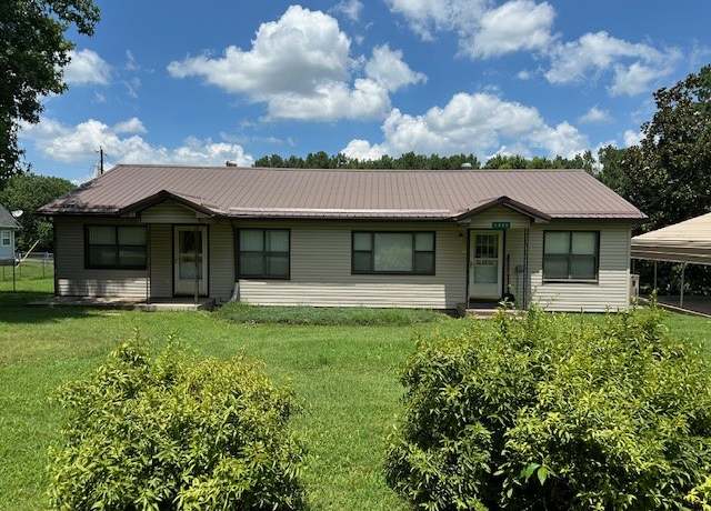 Property at 1400 Shankles Rd, Gentry, AR 72734, 3 beds, 2 baths