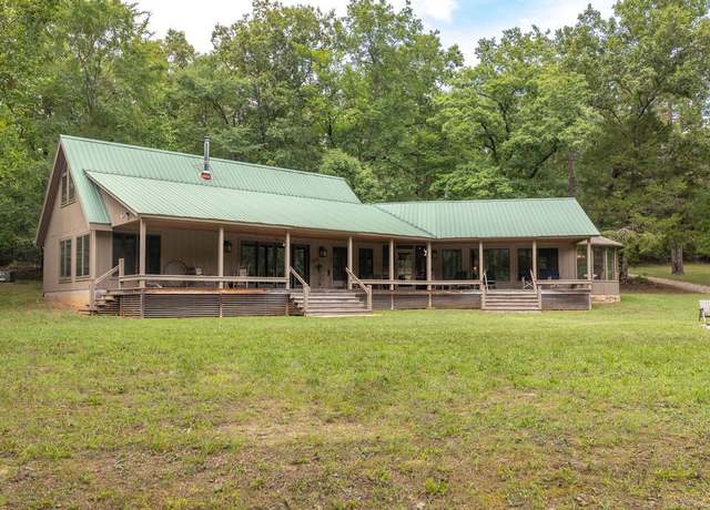 Property at 505 Clabber Creek Ln, Yellville, AR 72687, 4 beds, 2.5 baths