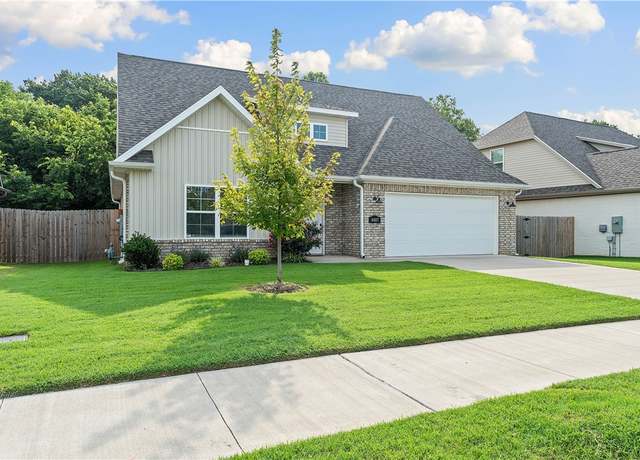 Property at 4407 SW Bison St, Bentonville, AR 72713, 4 beds, 2.5 baths