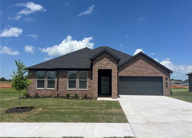 Property at 522 N Goose Xing, Farmington, AR 72730, 4 beds, 2 baths