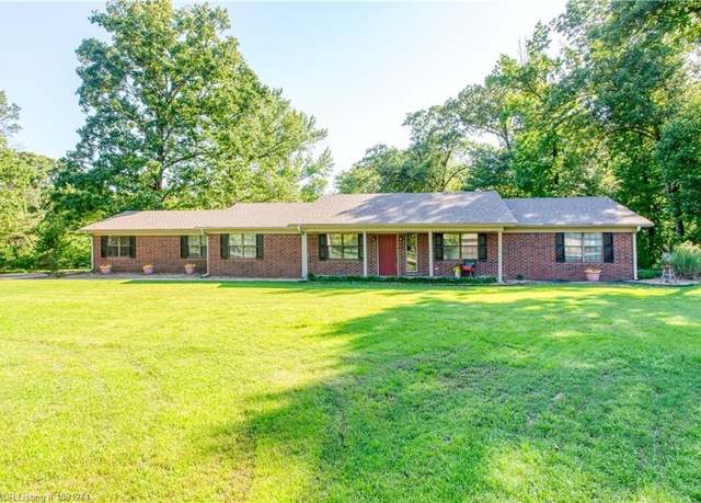 Property at 3001 Coral Cir, Alma, AR 72921, 3 beds, 2 baths